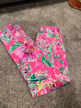 Never Worn Bright Pink Tropical Floral Leggings
